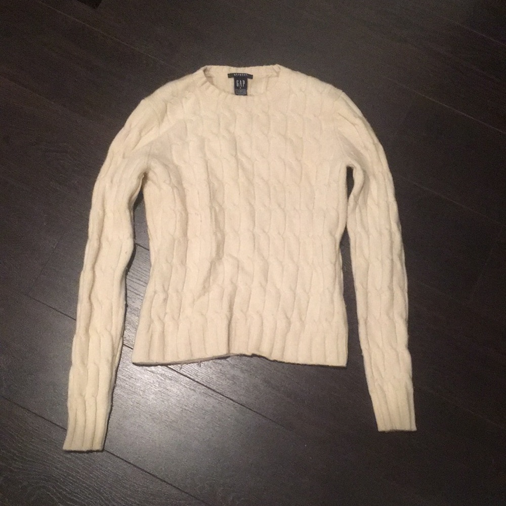 GAP lamb wool sweater